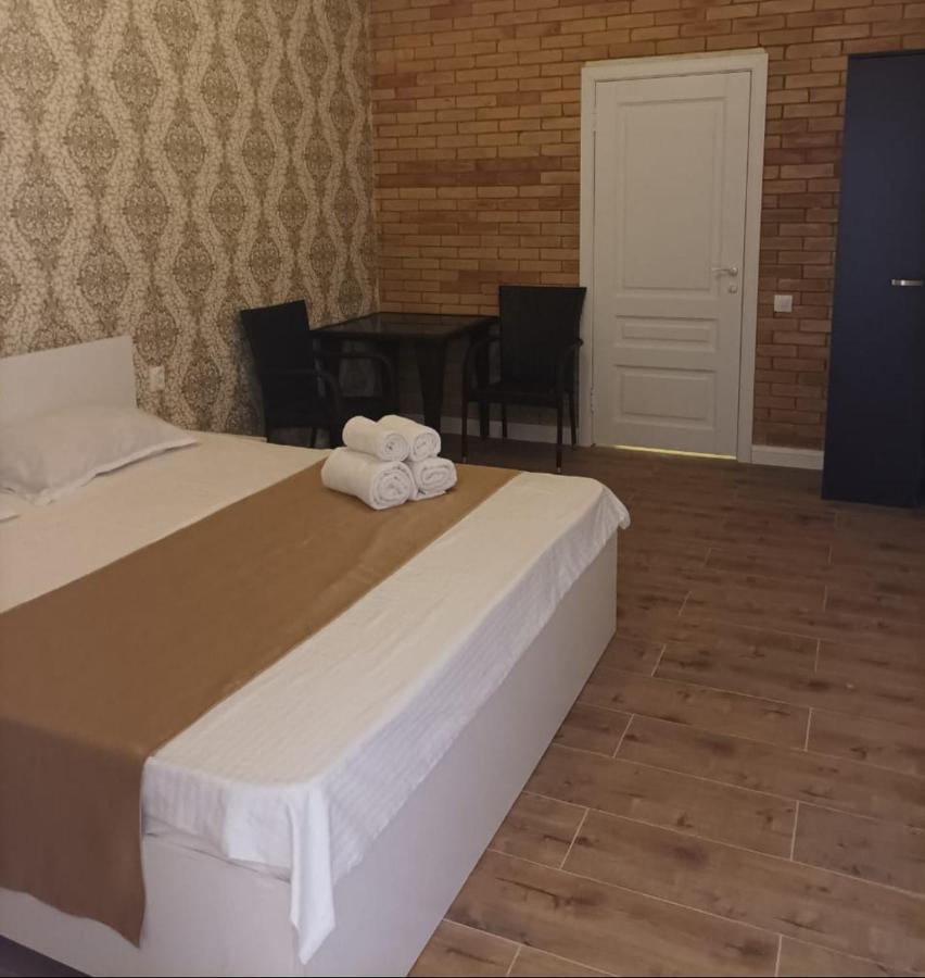 Riverside Boutique Hotel Almaty Bagian luar foto