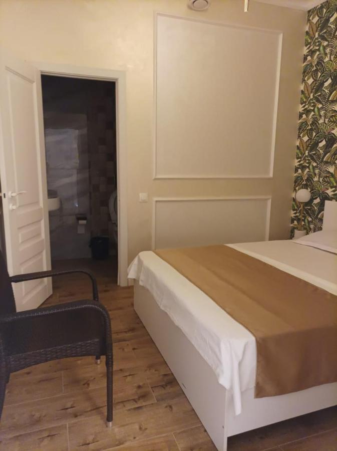 Riverside Boutique Hotel Almaty Bagian luar foto